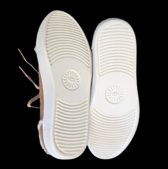 * UGG Zilo Heritage Sneaker - Picture 8 of 9